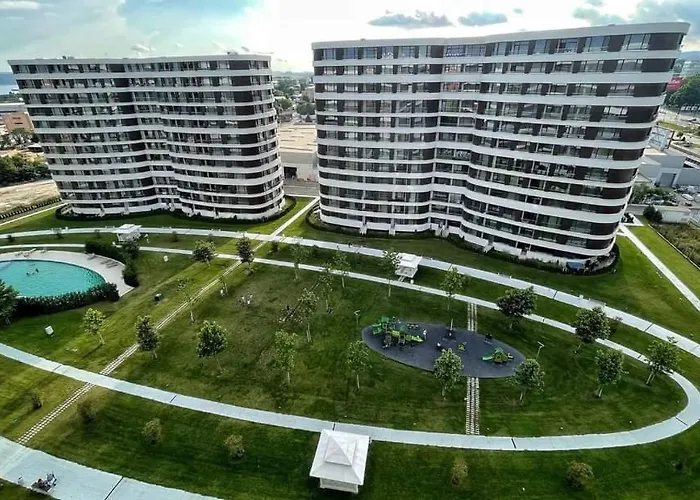 Lejlighed красив с целогодишен топъл басейн и джакузи *