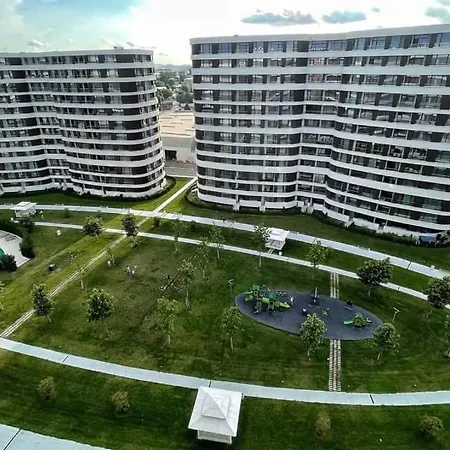 Lägenhet 1bdr Luxurious Flat With Pool And Garden *
